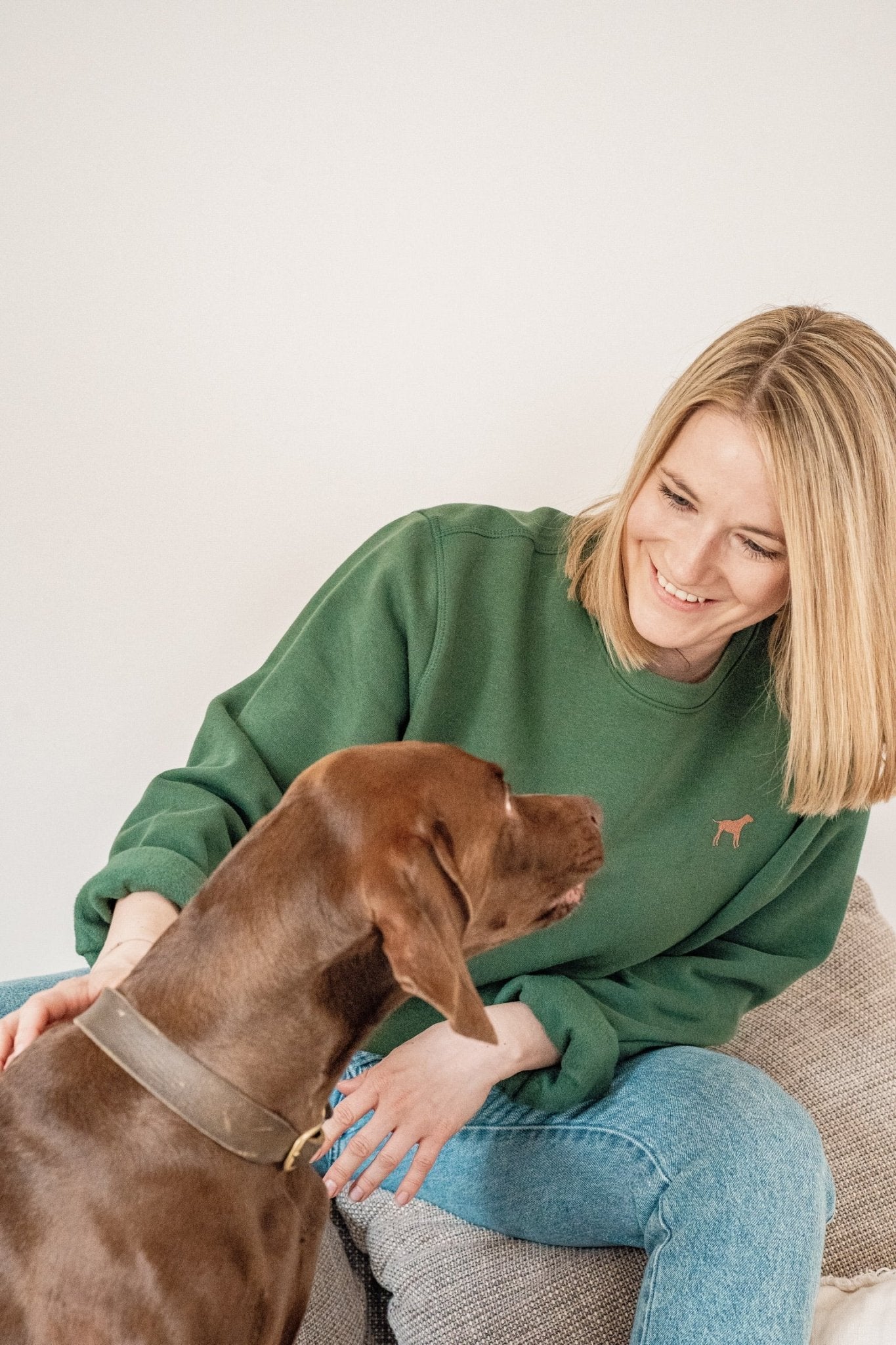 Sweatshirt mit Vizsla - Stick - tierly - Shirt